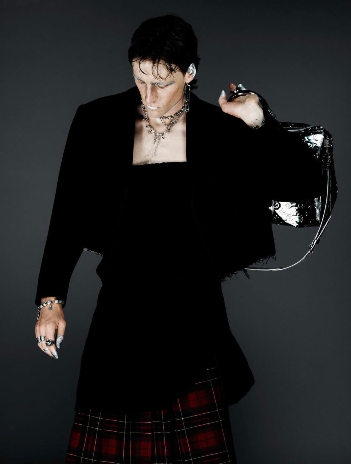 Look 05 — Untitled 2